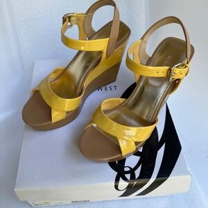 Nine West  Yellow/ Natural  Wedge Platform Sandals Sz 6 M